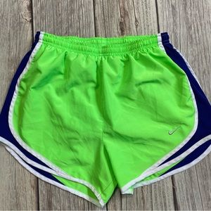 Nike Shorts Womens Size S White Running Dri-Fit Lined Tempo Dry Gym 624278-380